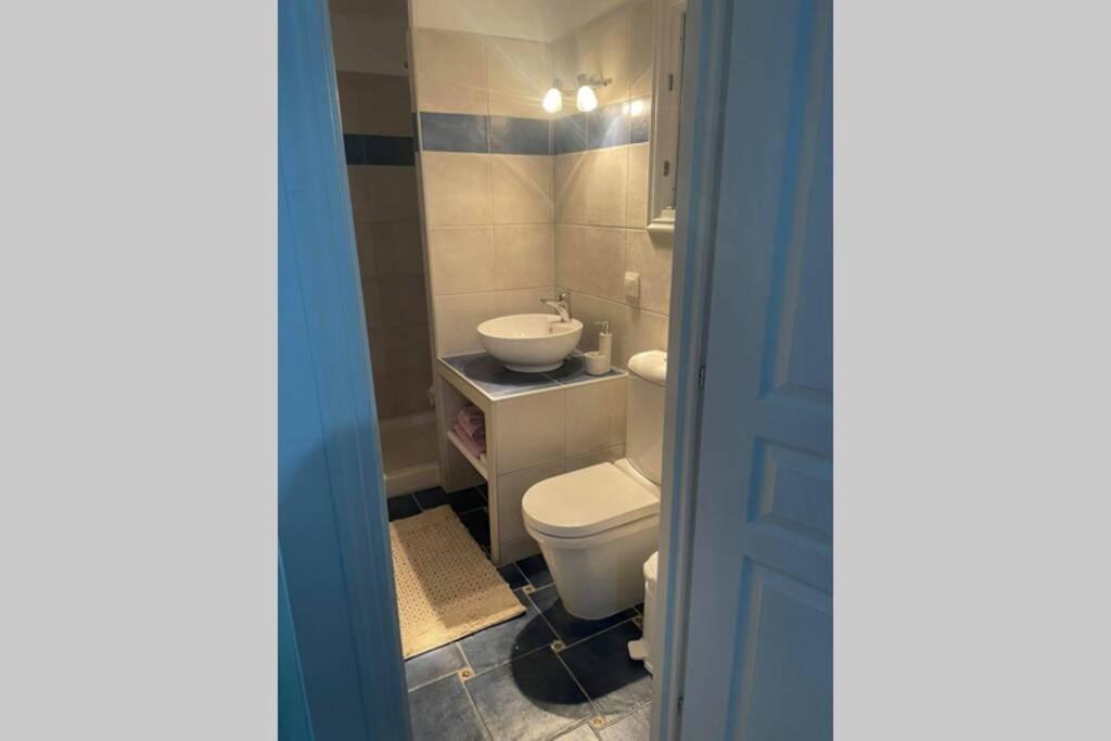 Anneta'S Suite Agia Marina  Exterior foto
